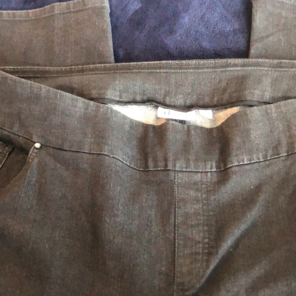 Black Jeans - Picture 5 of 5